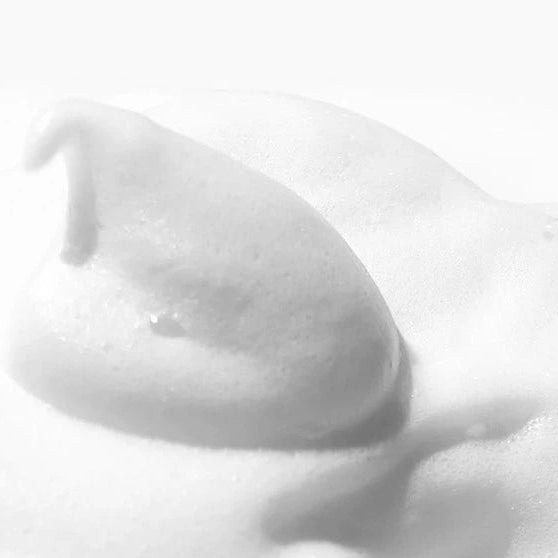 Green Tangerine Vita C Cleansing Foam
