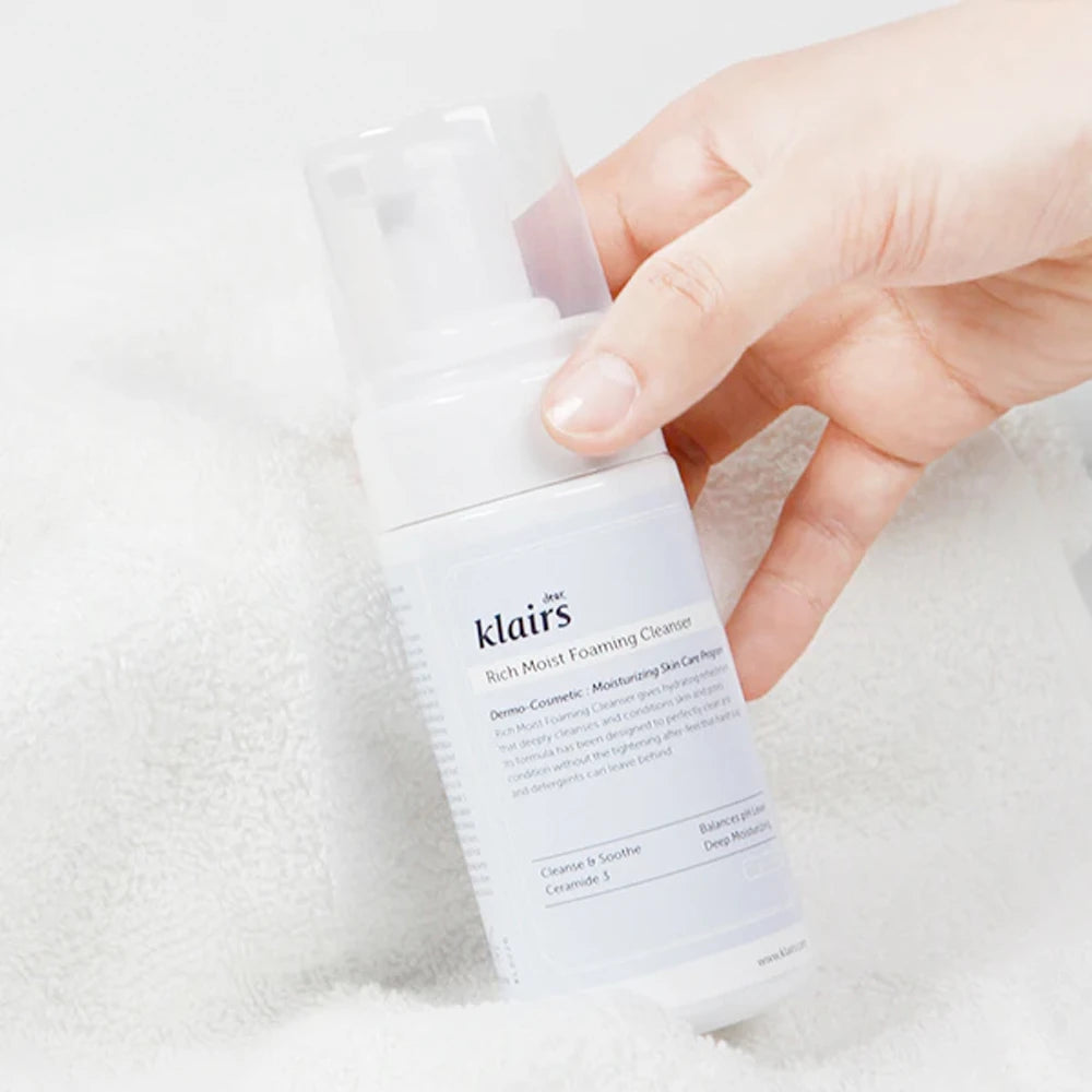 Rich Moist Foaming Cleanser